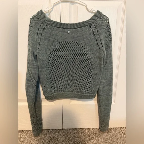 Lululemon Be Present Crop Sweater - Picture 4 of 5